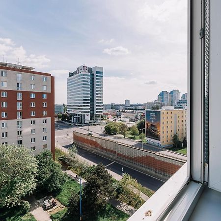 Cozy Apartment In Ruzinov ブラチスラヴァ エクステリア 写真