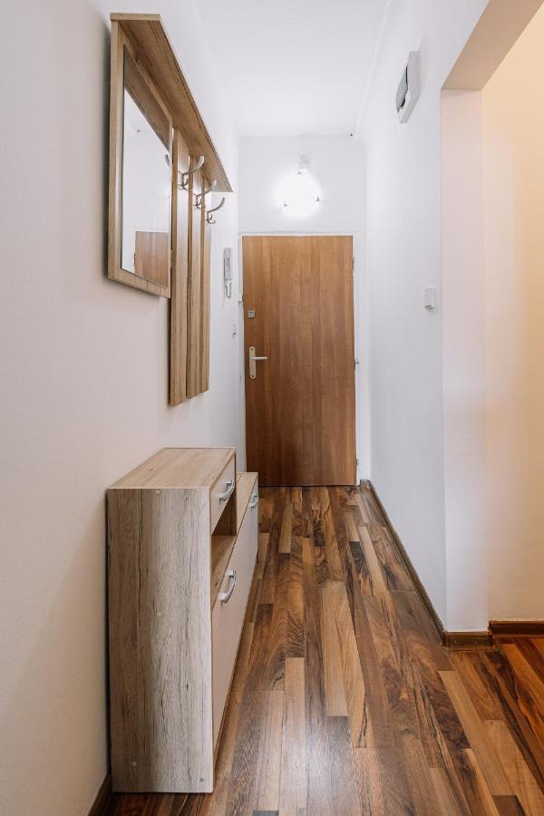 Cozy Apartment In Ruzinov ブラチスラヴァ エクステリア 写真