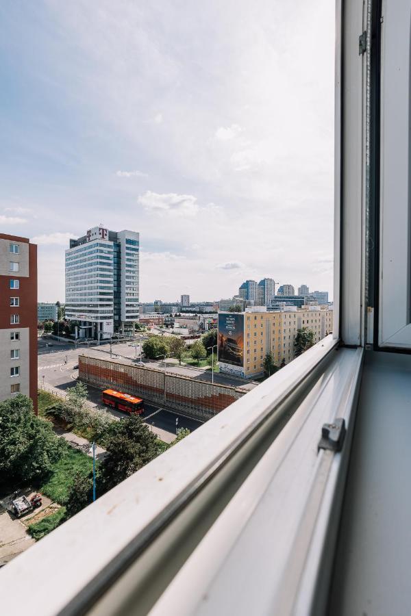 Cozy Apartment In Ruzinov ブラチスラヴァ エクステリア 写真